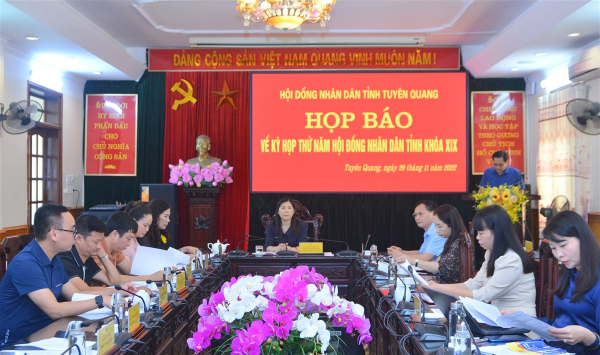 Thường trực HĐND tỉnh Tuyên Quang tổ chức họp báo về nội dung, chương trình Kỳ họp thứ  5, HĐND tỉnh - ẢNH NGỌC HƯNG
